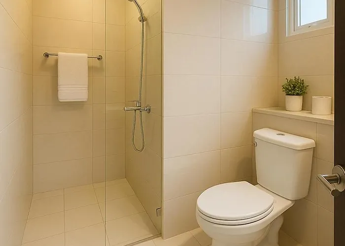 Luxurious 2br Near Solaire, Okada, Airport