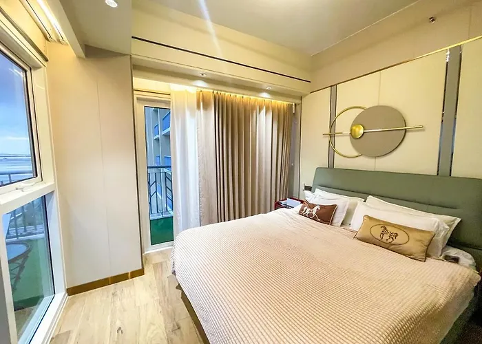 Luxurious 2br Near Solaire, Okada, Airport Apartamento Manila